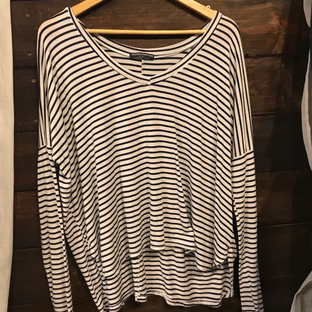 Brandy Melville Long-sleeve Tee